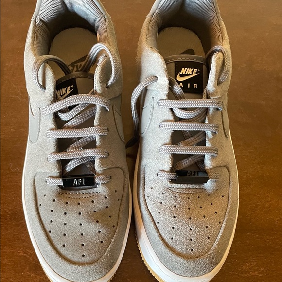 Nike Air Force 1 Sage Low Cool Gray White - Picture 3 of 6